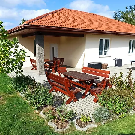 House Adrelot