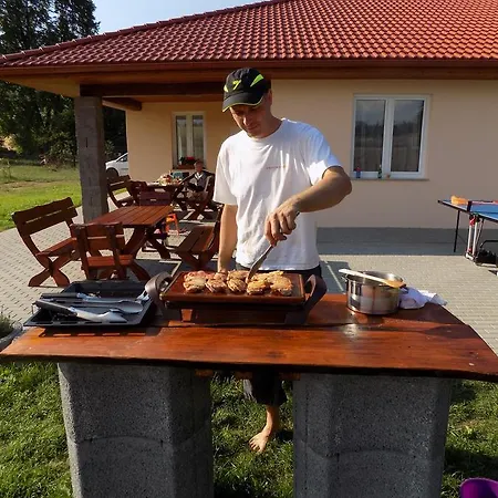 House Adrelot Сasa de vacaciones Hermanicky