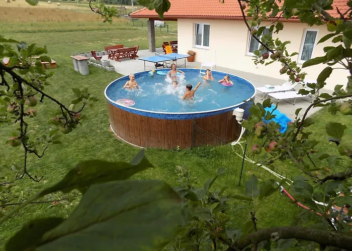 House Adrelot Hébergement de vacances